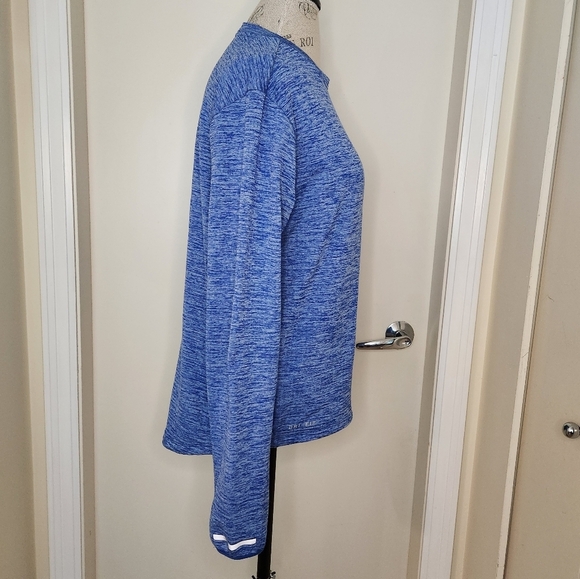 Nike Dri-Fit longsleeve running top - Picture 3 of 16